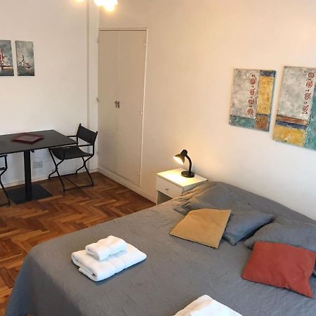Departamento En Recoleta Muy Luminoso Piso 10 Appartement Buenos Aires Buitenkant foto